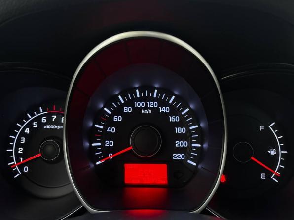 Kia Rio III с пробегом 2015 года, цена 909 000 рублей, 99046 км, седан, Автокод Объявления
