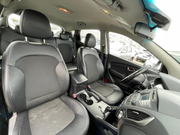 Hyundai ix35 I Рестайлинг с пробегом 2014 года, цена 1 580 000 рублей, 215700 км, внедорожник, Автокод Объявления