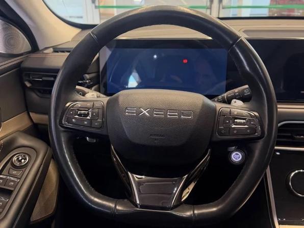 Exeed TXL I Рестайлинг с пробегом 2023 года, цена 2 353 500 рублей, 46840 км, внедорожник, Автокод Объявления