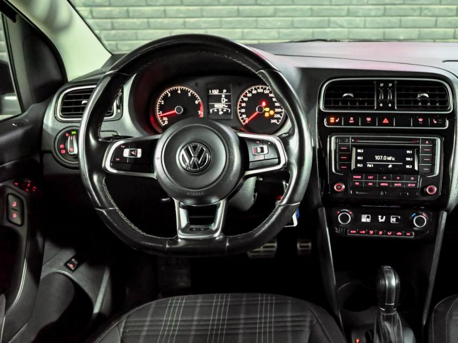 Volkswagen Polo V Рестайлинг Екатеринбург  - изображение 17
