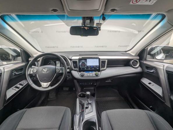 Toyota RAV4 IV (XA40) Рестайлинг с пробегом 2019 года, цена 2 175 000 рублей, 124143 км, внедорожник, Автокод Объявления