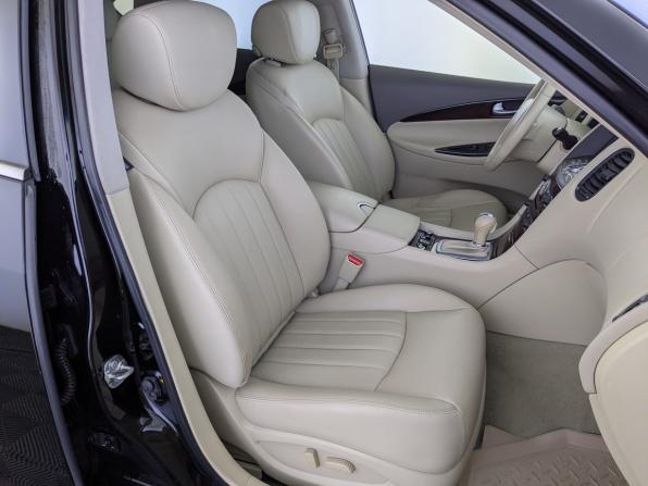 Infiniti QX50 I с пробегом 2014 года, цена 1 850 000 рублей, 131646 км, внедорожник, Автокод Объявления