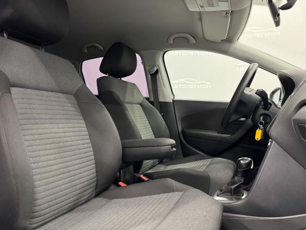 Volkswagen Polo V с пробегом 2013 года, цена 930 000 рублей, 116845 км, хэтчбек, Автокод Объявления