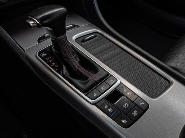 Kia Optima IV Рестайлинг с пробегом 2019 года, цена 2 350 000 рублей, 80358 км, седан, Автокод Объявления