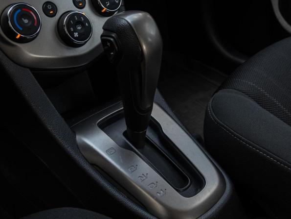 Chevrolet Aveo II с пробегом 2013 года, цена 860 000 рублей, 27047 км, седан, Автокод Объявления