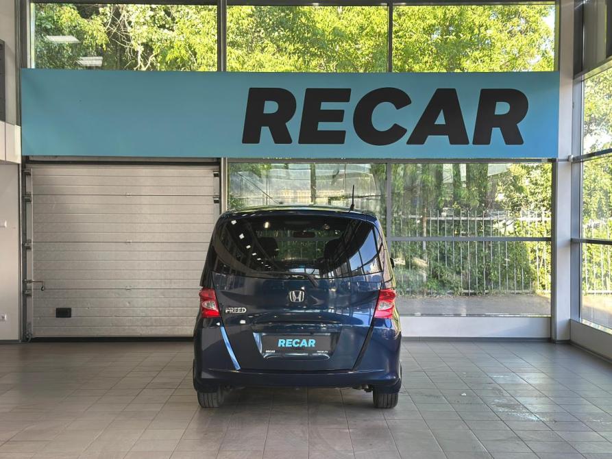 Honda Freed I Рестайлинг Санкт-Петербург  - изображение 4