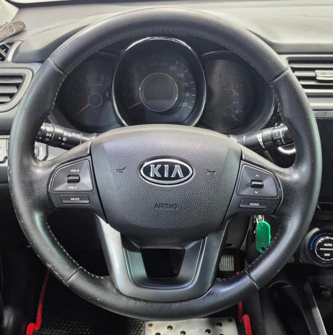 Kia Rio III Воронеж  - изображение 11