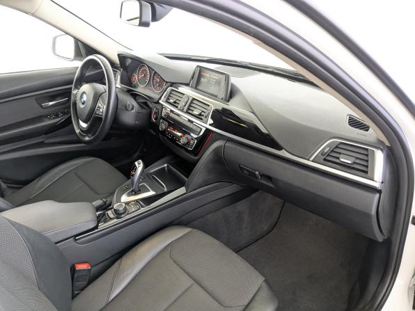 BMW 3 серии VI (F3x) Рестайлинг с пробегом 2017 года, цена 1 930 000 рублей, 95200 км, седан, Автокод Объявления