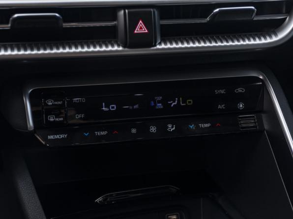 Kia K5 III с пробегом 2019 года, цена 2 448 000 рублей, 93890 км, седан, Автокод Объявления