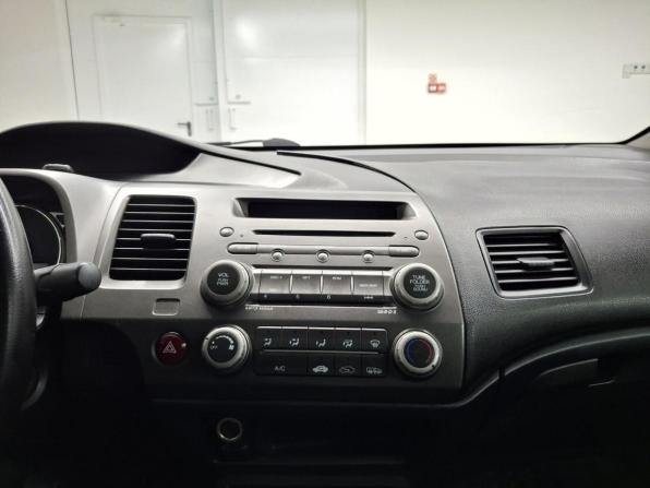 Honda Civic VIII Рестайлинг с пробегом 2011 года, цена 640 000 рублей, 197862 км, седан, Автокод Объявления