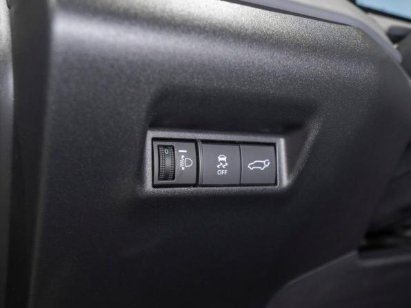 Toyota RAV4 VI (XA60) с пробегом 2026 года, цена 4 360 000 рублей, 30 км, внедорожник, Автокод Объявления