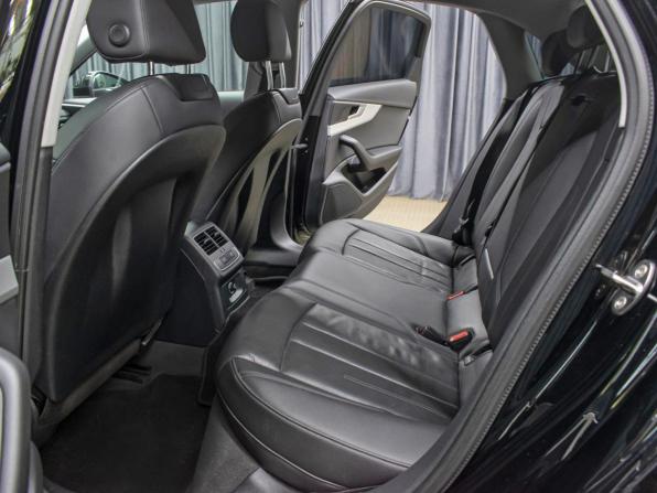 Audi A4 V (B9) с пробегом 2018 года, цена 2 298 000 рублей, 119603 км, седан, Автокод Объявления
