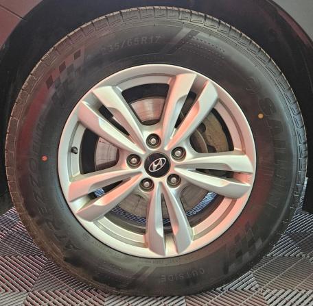 Hyundai Santa Fe III Рестайлинг с пробегом 2016 года, цена 1 999 000 рублей, 140355 км, внедорожник, Автокод Объявления