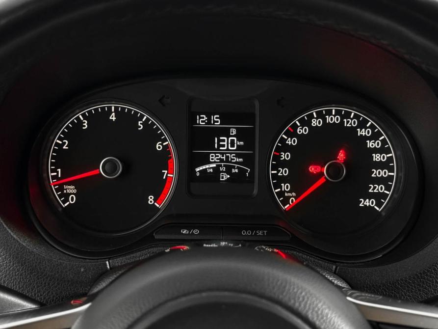 Volkswagen Polo V Рестайлинг Санкт-Петербург  - изображение 17