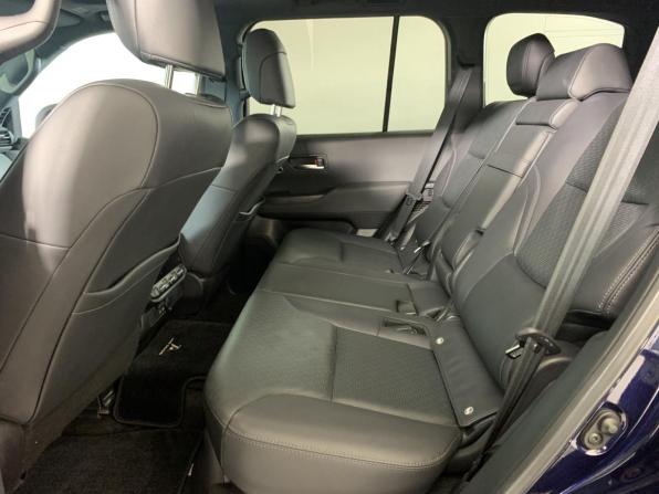 Toyota Land Cruiser 300 Series с пробегом 2021 года, цена 10 500 000 рублей, 44684 км, внедорожник, Автокод Объявления