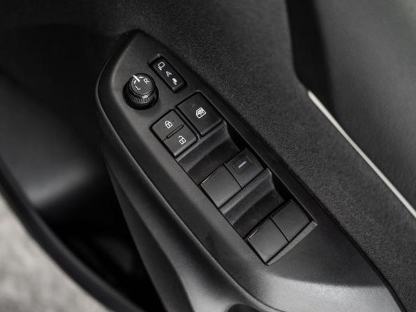 Toyota Yaris IV с пробегом 2020 года, цена 985 000 рублей, 96027 км, хэтчбек, Автокод Объявления