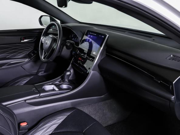 Toyota Avalon V с пробегом 2022 года, цена 3 720 000 рублей, 19743 км, седан, Автокод Объявления