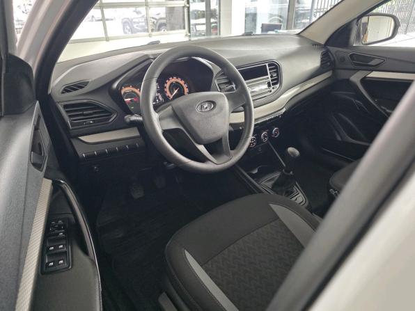 Lada (ВАЗ) Vesta I Рестайлинг (NG) с пробегом 2024 года, цена 800 000 рублей, 51801 км, седан, Автокод Объявления