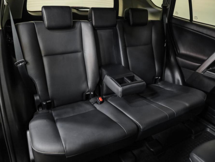 Toyota RAV4 IV (XA40) Рестайлинг Санкт-Петербург  - изображение 26
