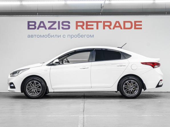 Hyundai Solaris II с пробегом 2019 года, цена 1 100 000 рублей, 212659 км, седан, Автокод Объявления