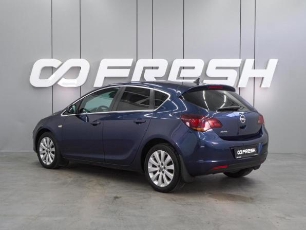 Opel Astra J с пробегом 2011 года, цена 699 000 рублей, 128534 км, хэтчбек, Автокод Объявления