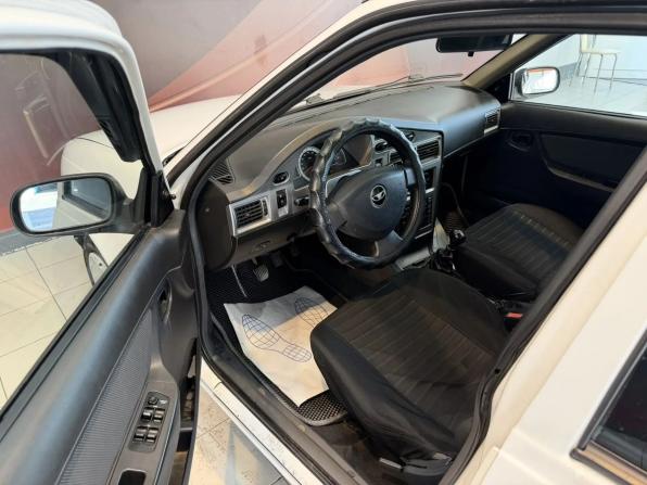 Daewoo Nexia I Рестайлинг с пробегом 2013 года, цена 250 000 рублей, 57000 км, седан, Автокод Объявления
