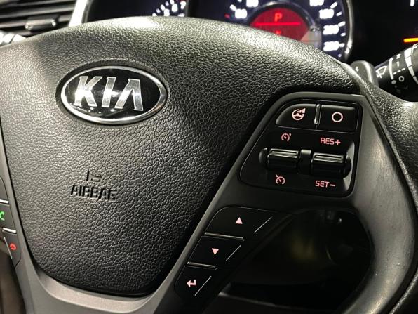 Kia Ceed II с пробегом 2014 года, цена 899 000 рублей, 209980 км, универсал, Автокод Объявления