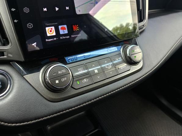 Toyota RAV4 IV (XA40) с пробегом 2014 года, цена 1 798 000 рублей, 237011 км, внедорожник, Автокод Объявления