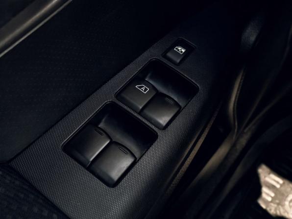 Nissan Note I Рестайлинг с пробегом 2012 года, цена 709 000 рублей, 125456 км, хэтчбек, Автокод Объявления