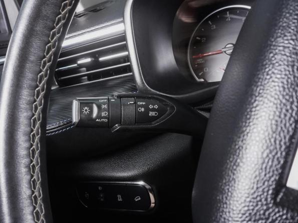 Haval Jolion I с пробегом 2022 года, цена 1 720 000 рублей, 108123 км, внедорожник, Автокод Объявления