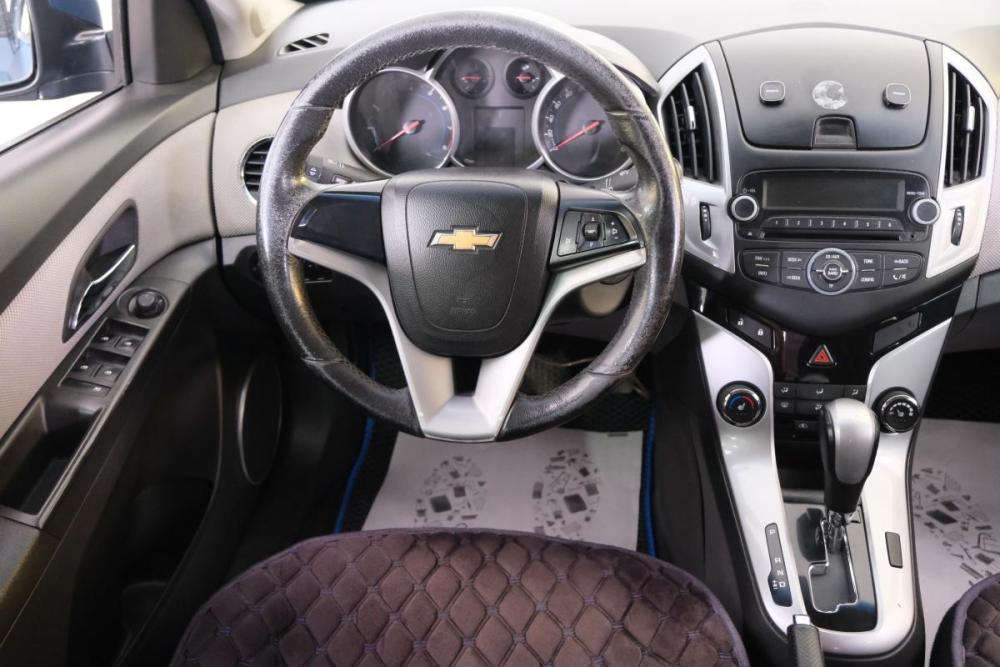 Chevrolet Cruze I Рестайлинг Омск  - изображение 12