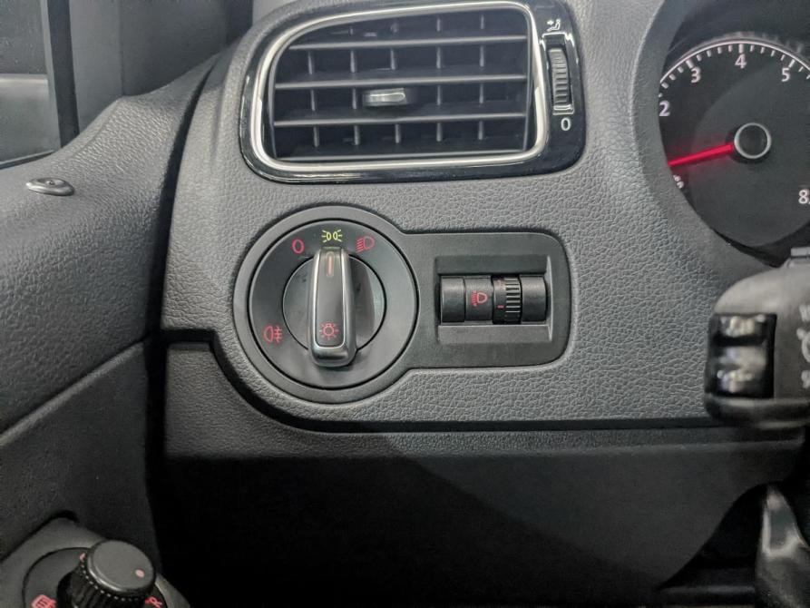Volkswagen Polo V Рестайлинг Москва  - изображение 27
