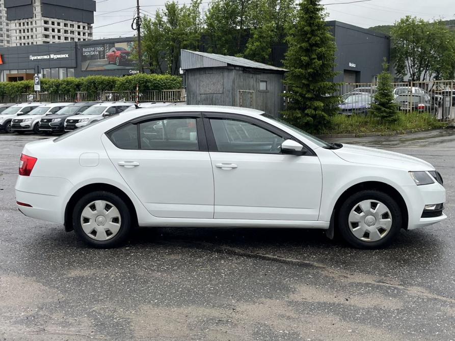 Skoda Octavia III (A7) Рестайлинг Мурманск  - изображение 5