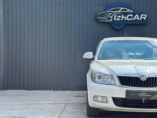 Skoda Octavia II (A5) Рестайлинг с пробегом 2011 года, цена 699 000 рублей, 216500 км, лифтбек, Автокод Объявления