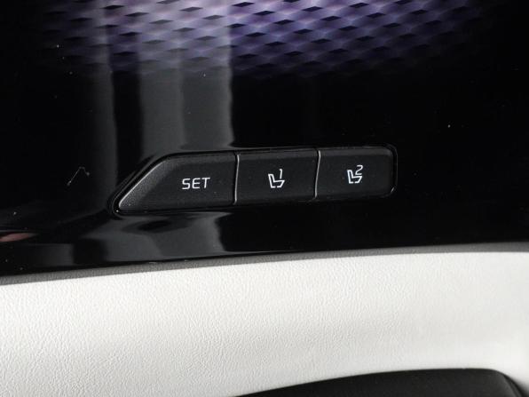 Kia Carnival IV с пробегом 2021 года, цена 3 930 000 рублей, 138615 км, минивэн, Автокод Объявления