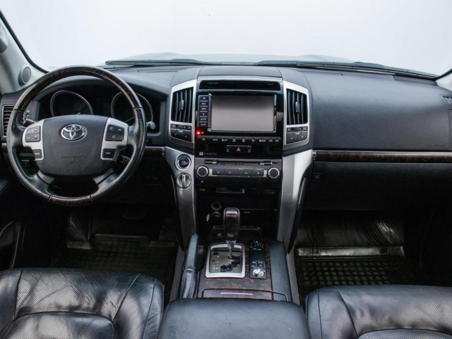Toyota Land Cruiser 200 Series Рестайлинг 1 Москва  - изображение 13