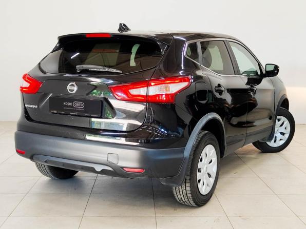 Nissan Qashqai II с пробегом 2017 года, цена 1 252 500 рублей, 79036 км, внедорожник, Автокод Объявления