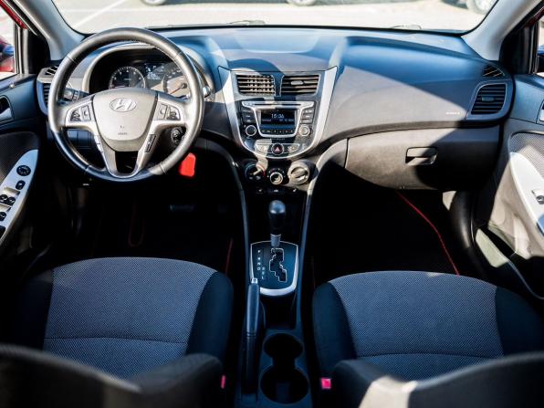 Hyundai Solaris I с пробегом 2014 года, цена 980 000 рублей, 175400 км, седан, Автокод Объявления