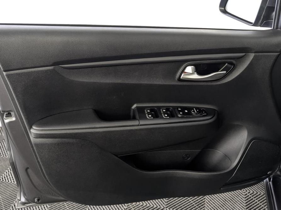Kia Rio IV Рестайлинг Москва  - изображение 19