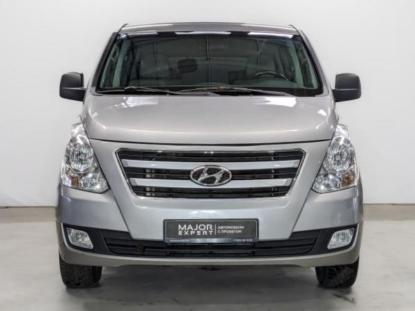 Hyundai Grand Starex I Рестайлинг с пробегом 2017 года, цена 2 475 000 рублей, 98892 км, минивэн, Автокод Объявления