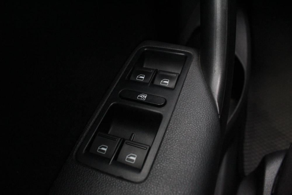 Volkswagen Polo V Рестайлинг Брянск  - изображение 16