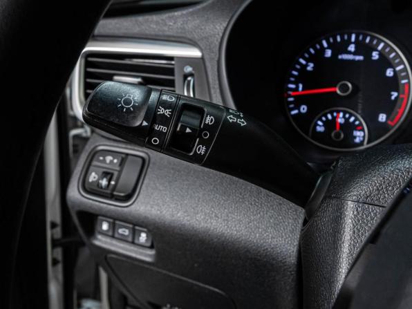 Kia Optima IV Рестайлинг с пробегом 2019 года, цена 1 632 000 рублей, 371362 км, седан, Автокод Объявления