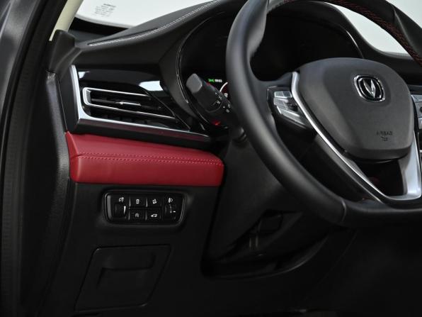 Changan CS85 I Рестайлинг с пробегом 2023 года, цена 1 949 000 рублей, 68000 км, внедорожник, Автокод Объявления