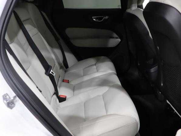 Volvo XC60 II с пробегом 2018 года, цена 3 390 000 рублей, 90807 км, внедорожник, Автокод Объявления