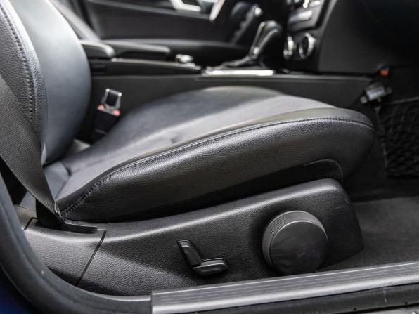 Mercedes-Benz C-Класс III (W204) Рестайлинг с пробегом 2011 года, цена 1 435 000 рублей, 198543 км, седан, Автокод Объявления