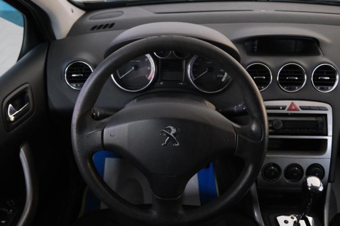 Peugeot 308 I Рестайлинг с пробегом 2012 года, цена 569 000 рублей, 119000 км, хэтчбек, Автокод Объявления
