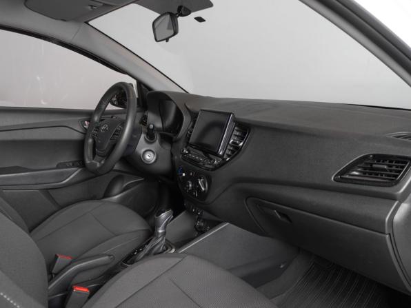 Hyundai Solaris II Рестайлинг с пробегом 2021 года, цена 1 520 000 рублей, 89021 км, седан, Автокод Объявления
