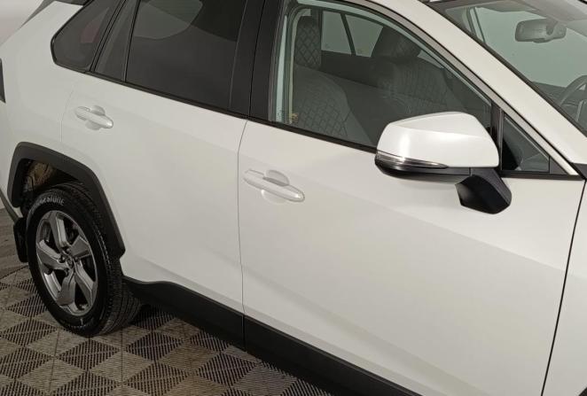 Toyota RAV4 V (XA50) с пробегом 2021 года, цена 3 445 000 рублей, 47098 км, внедорожник, Автокод Объявления