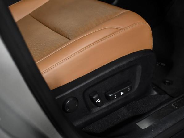 Lexus RX IV Рестайлинг с пробегом 2019 года, цена 3 390 000 рублей, 230000 км, внедорожник, Автокод Объявления