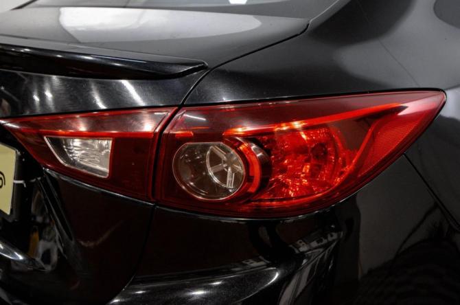 Mazda 3 III (BM) с пробегом 2014 года, цена 1 199 000 рублей, 209000 км, седан, Автокод Объявления